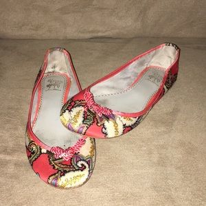 Cute flats size 8.5